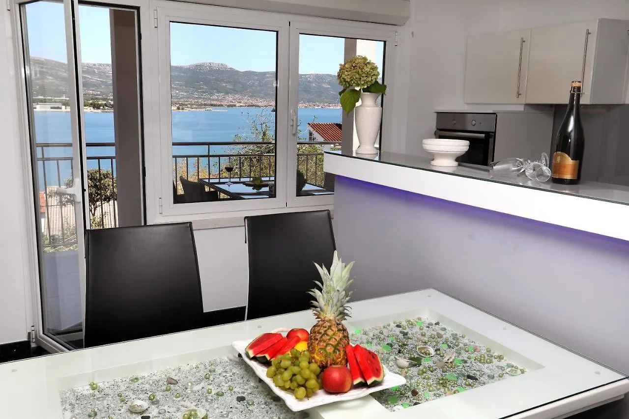 Apartments Vida Trogir Croatia