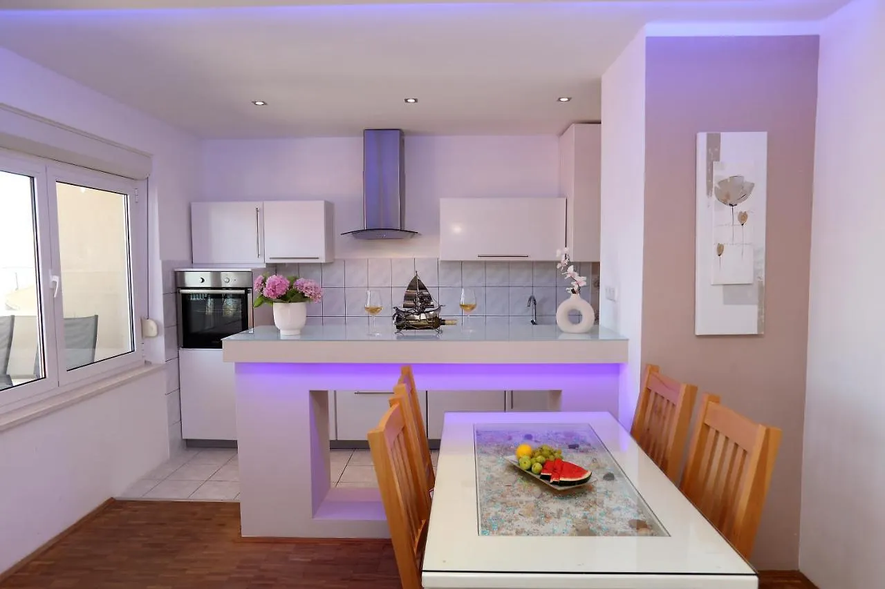 Apartments Vida Trogir