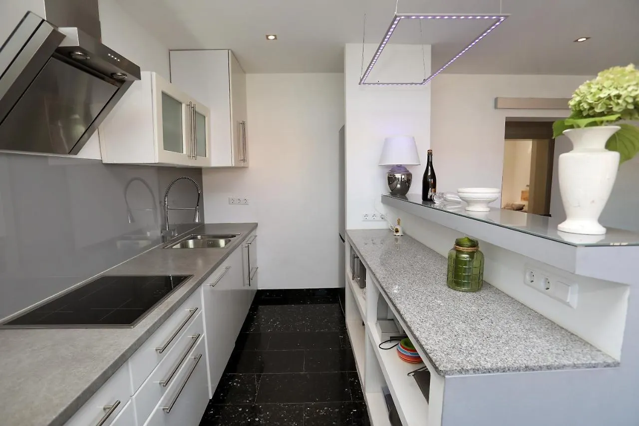 Apartments Vida Trogir