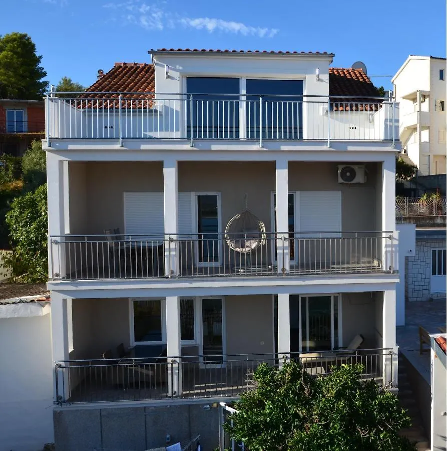 Apartments Vida Trogir Croatia
