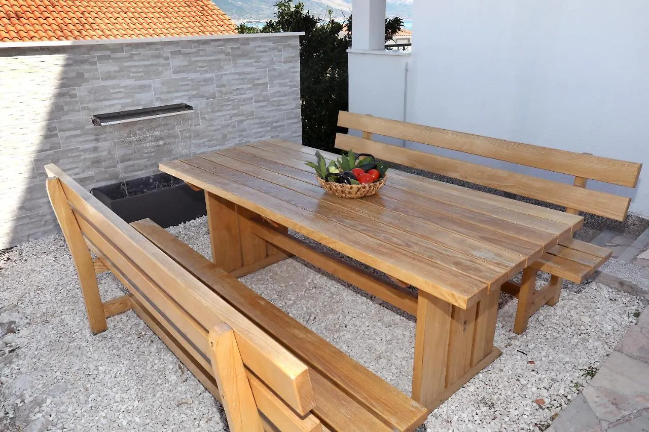Apartments Vida Trogir