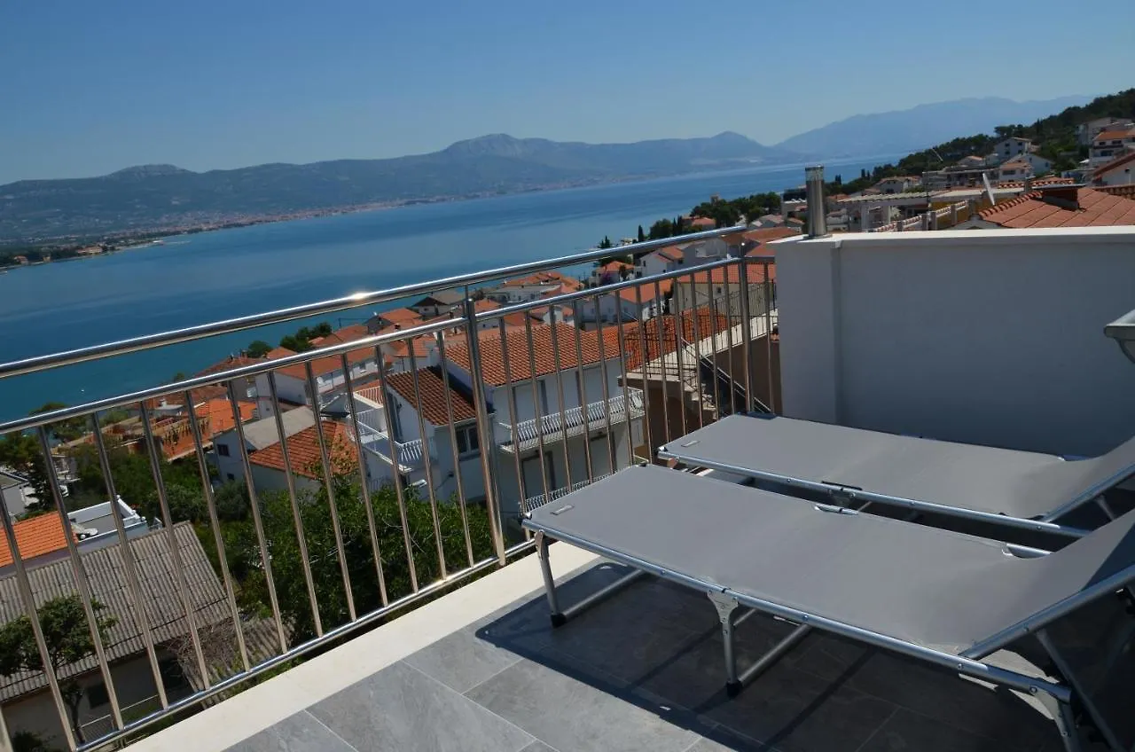 Apartments Vida Trogir