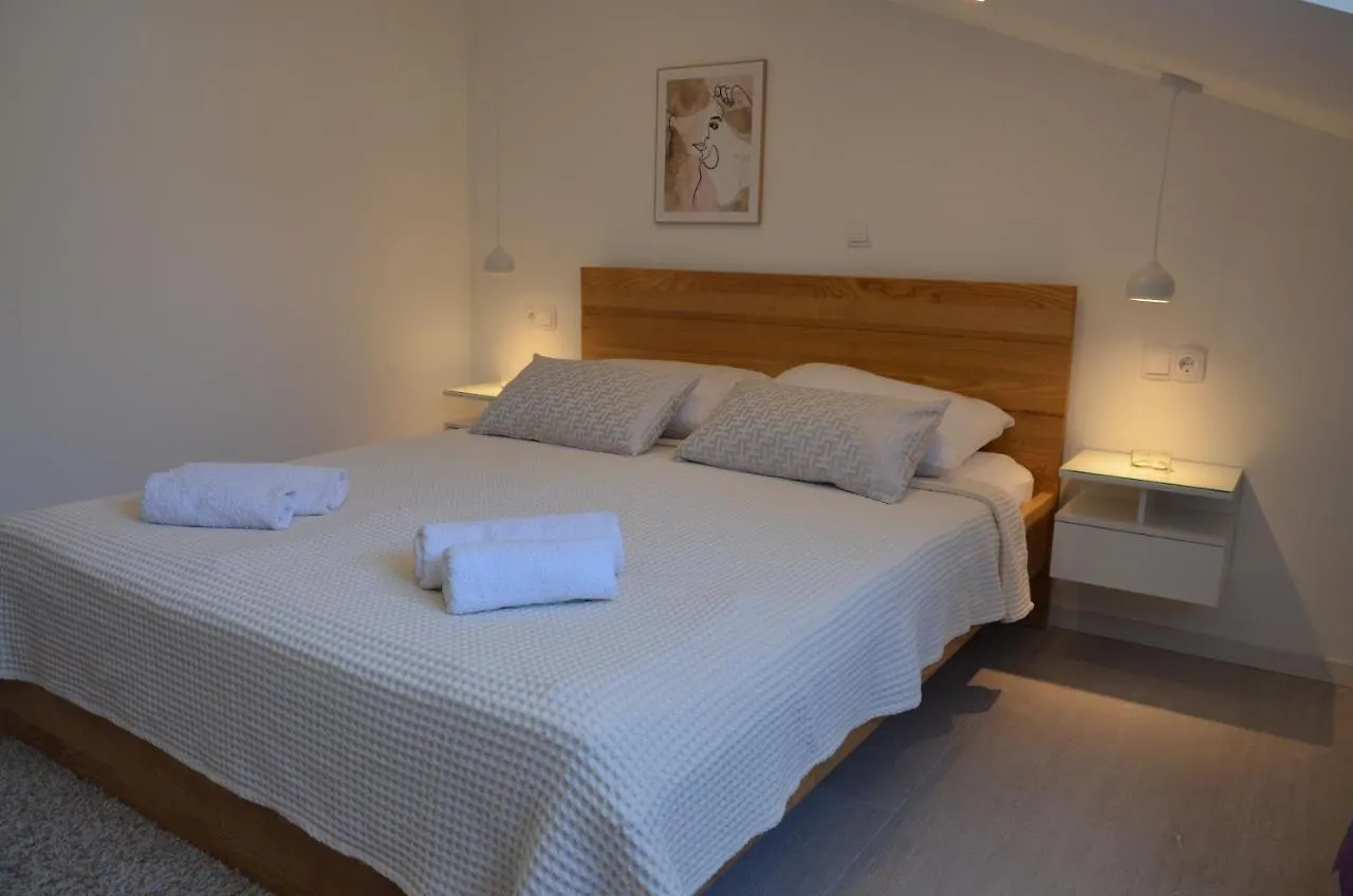 Apartments Vida Trogir 0*,  Croatia