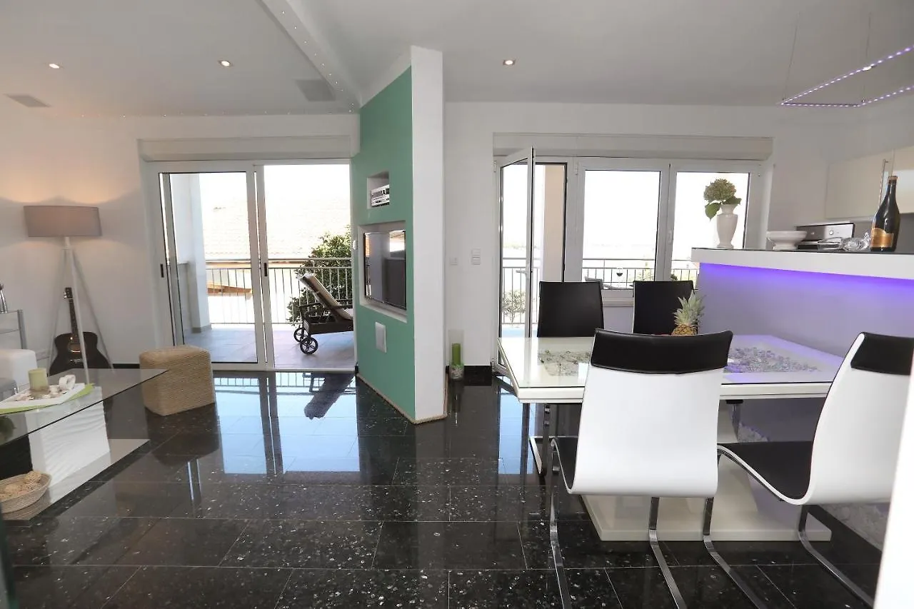 Apartments Vida Trogir
