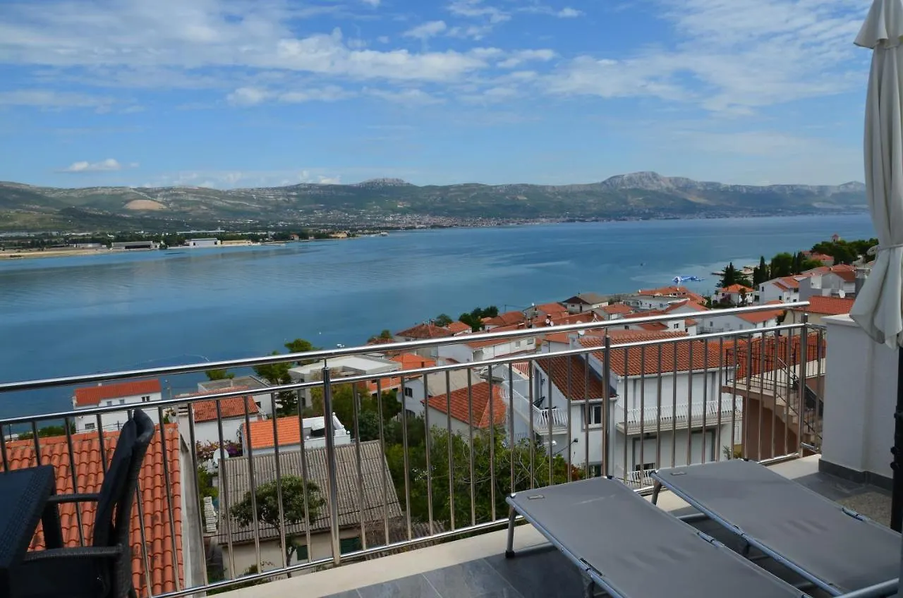 Apartments Vida Trogir
