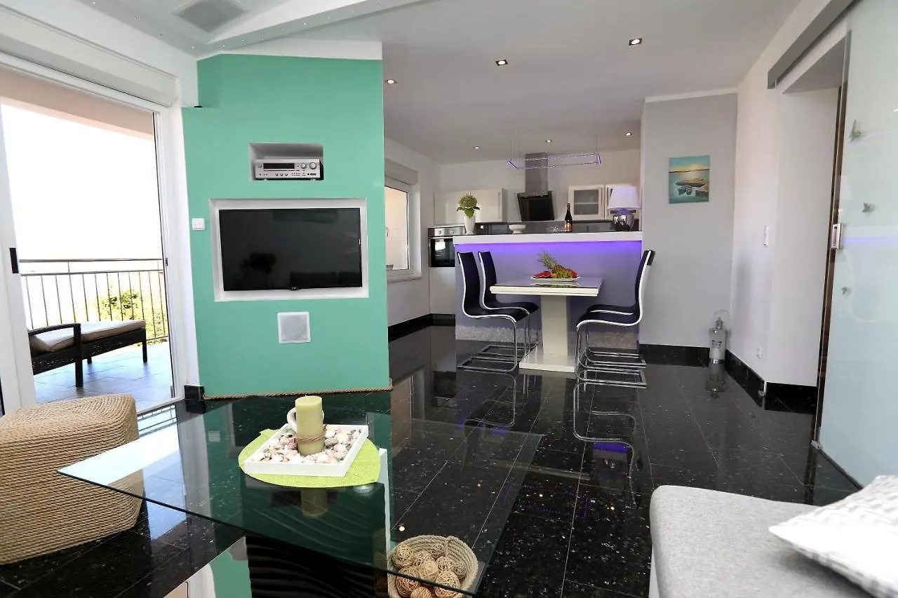 Apartments Vida Trogir Croatia