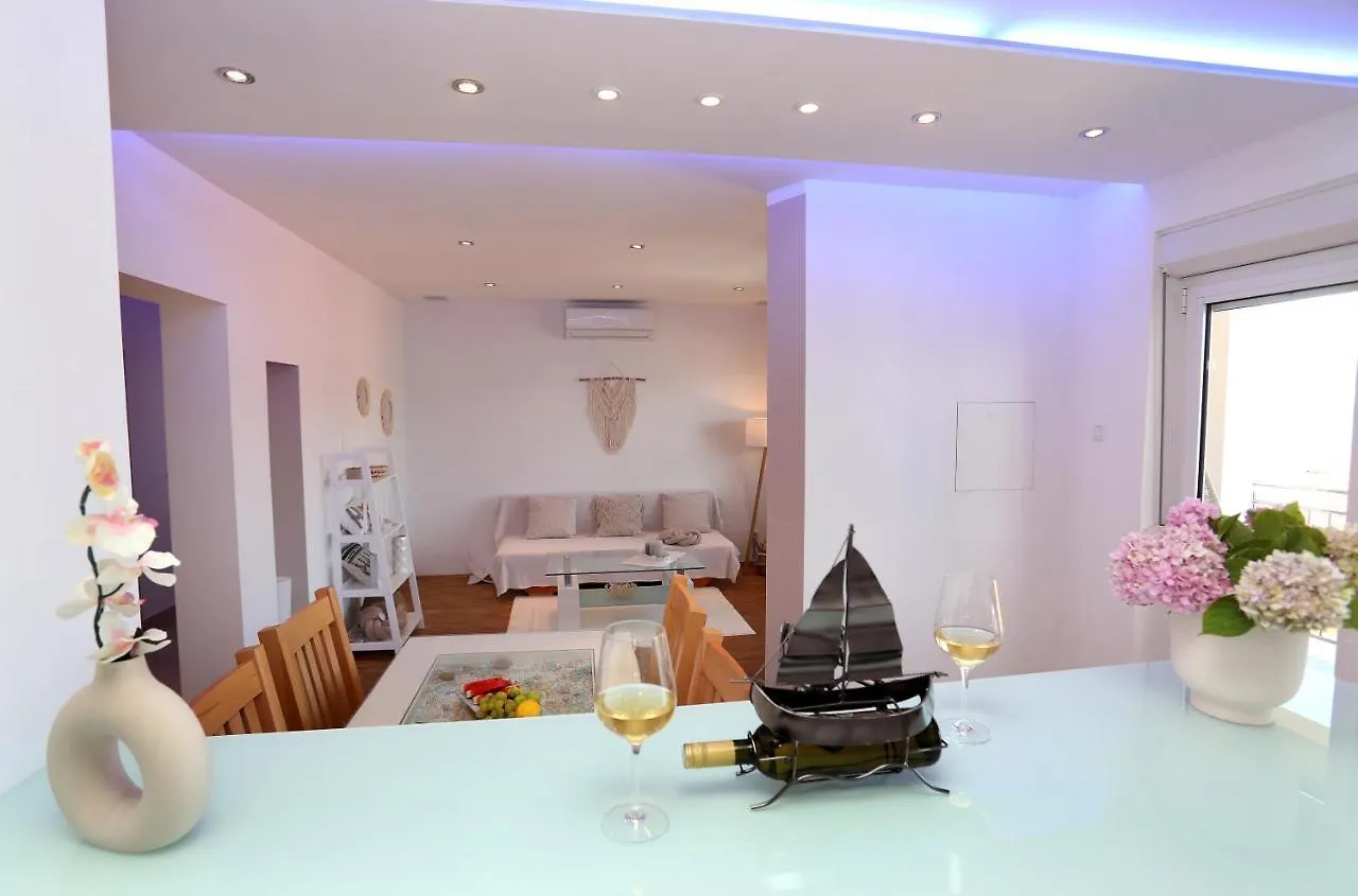 Apartments Vida Trogir